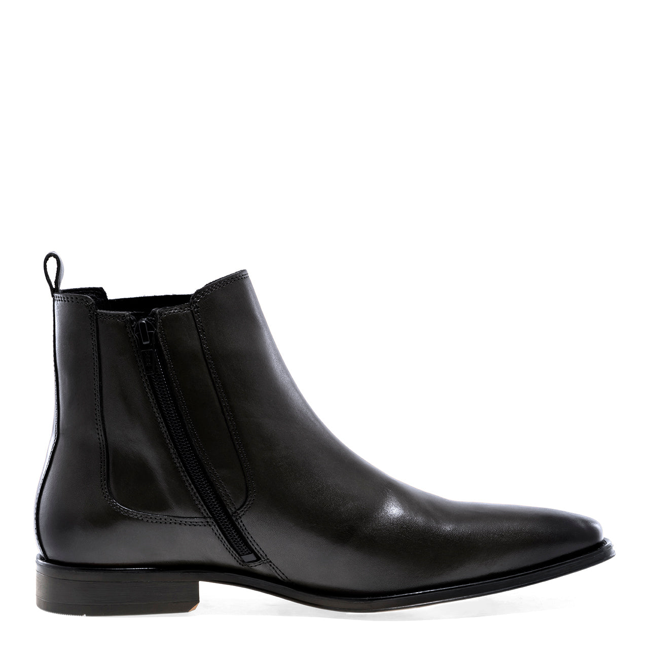 J75 2025 chelsea boots